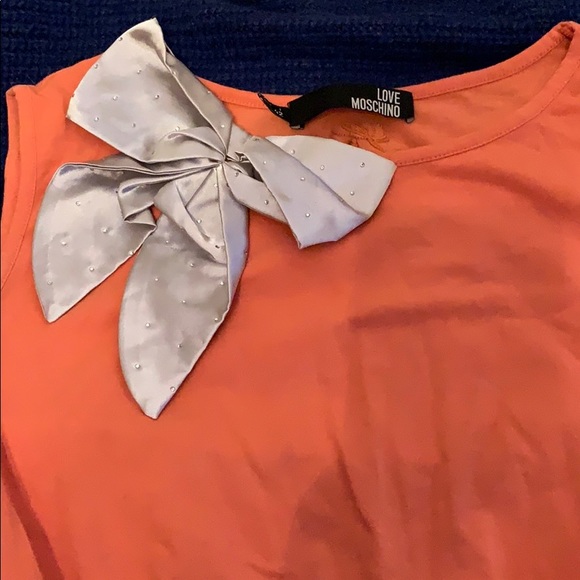 Moschino Tops - ✅💞HOST 🎉🎉 PICK💞Love Moschino top sz small